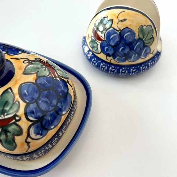 Boleslawiec Polish Pottery Covered Butter Dish and Napkin Holder - Picture 1 of 9